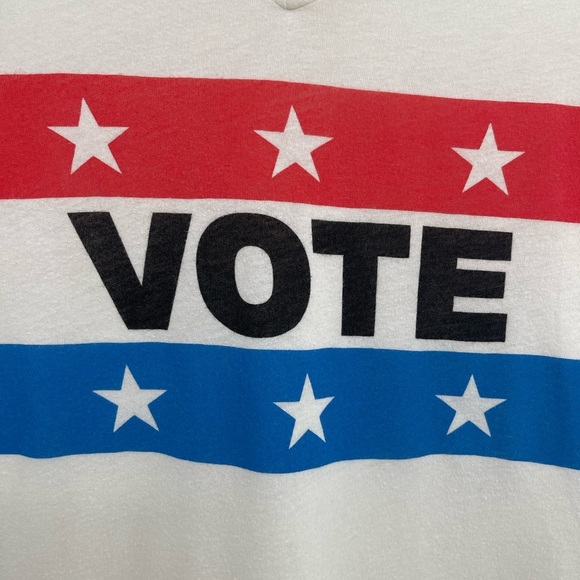 Women’s Wildfox made in the usa vote graphic tee size Xs - Picture 3 of 9
